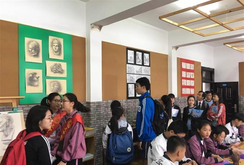 三中三澳門，探索與解析，三中三澳門，深度探索與解析