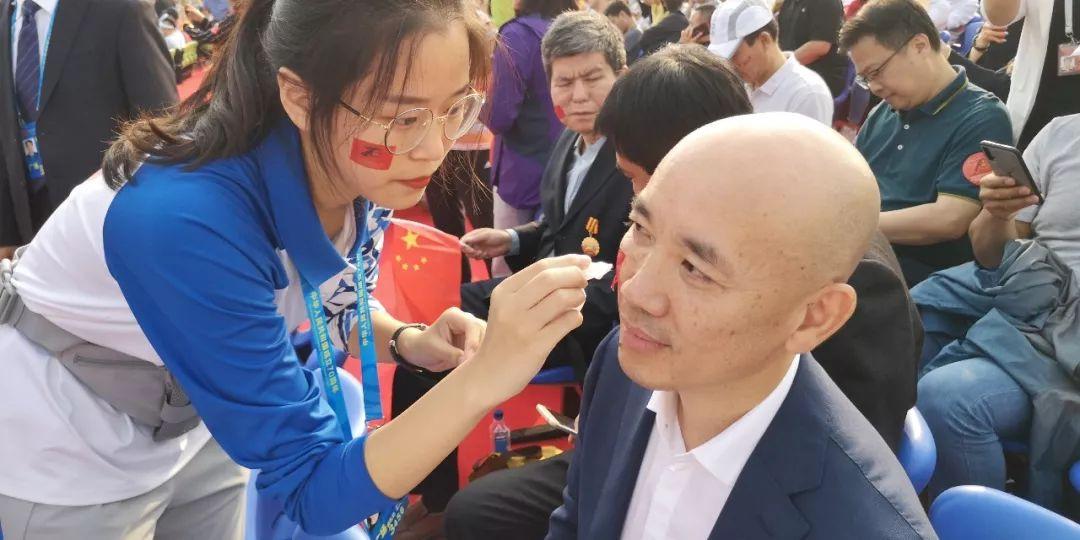 國慶閱兵視頻2019，回顧盛況，完整視頻再現(xiàn)輝煌，2019國慶閱兵回顧，盛況再現(xiàn)，輝煌視頻展現(xiàn)