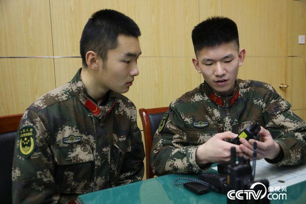 國(guó)防軍事頻道大家談，深度探討軍事話題，共筑國(guó)防強(qiáng)國(guó)夢(mèng)，國(guó)防軍事頻道深度探討，共筑國(guó)防強(qiáng)國(guó)夢(mèng)，軍事話題大家談