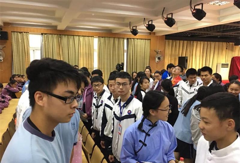 新澳門三中三6組免費公開——探索與解析，澳門三中三最新6組數(shù)據(jù)解析與探索，免費公開揭秘
