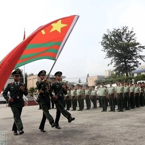 武警部隊(duì)軍旗，榮耀的象征與力量的體現(xiàn)，武警部隊(duì)軍旗，榮耀與力量的象征