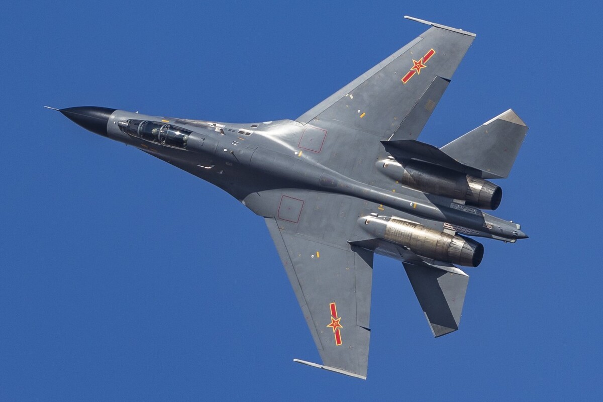 殲-11戰(zhàn)斗機深度解析資料，殲-11戰(zhàn)斗機深度解析與性能探討