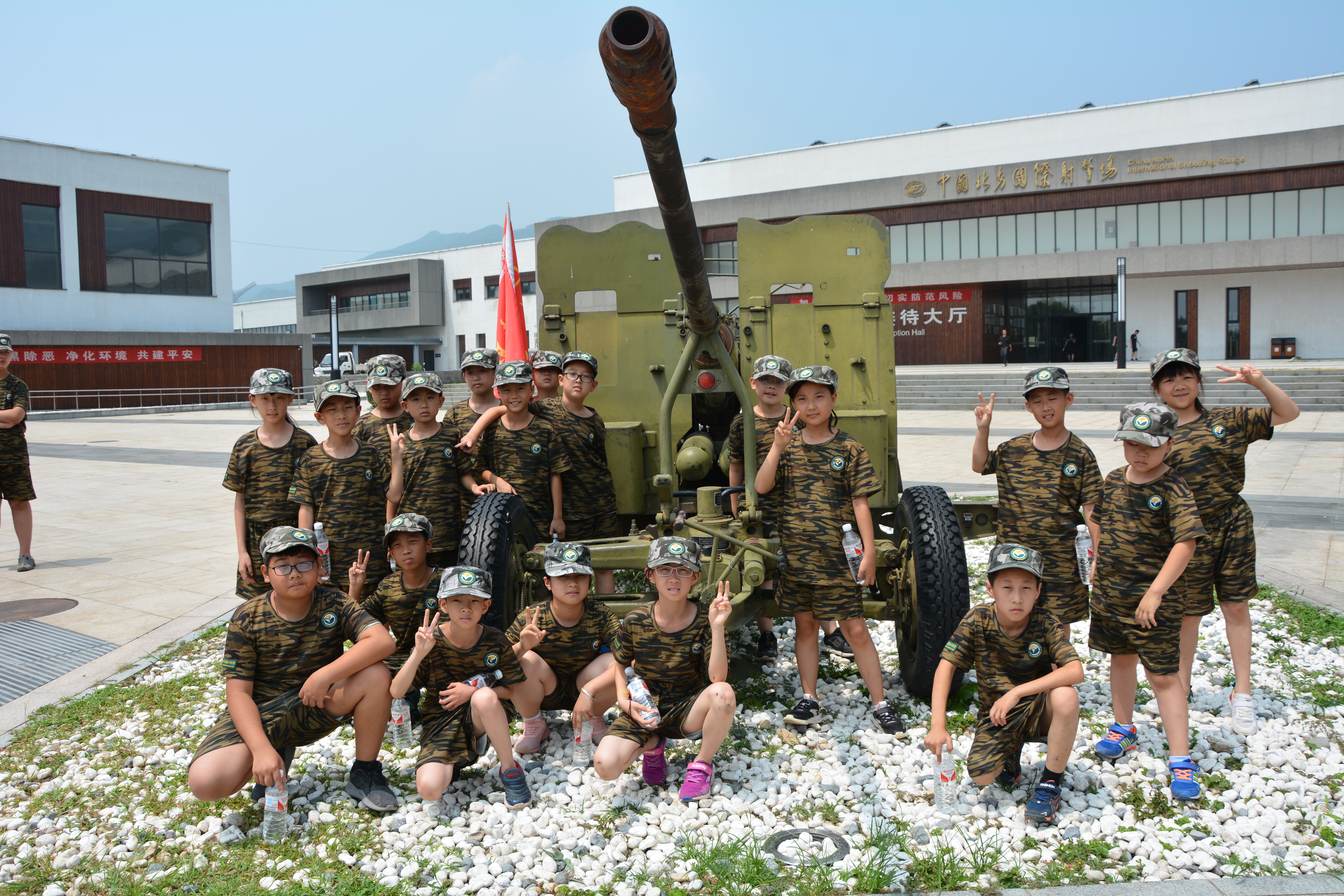 軍事夏令營照片，展現(xiàn)熱血青春的力量與榮耀，軍事夏令營照片，熱血青春的力量與榮耀展現(xiàn)