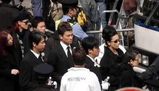 畢福劍追悼會(huì)過(guò)程回顧，緬懷巨星，致敬傳奇人生，畢福劍追悼會(huì)回顧，緬懷巨星，致敬傳奇人生