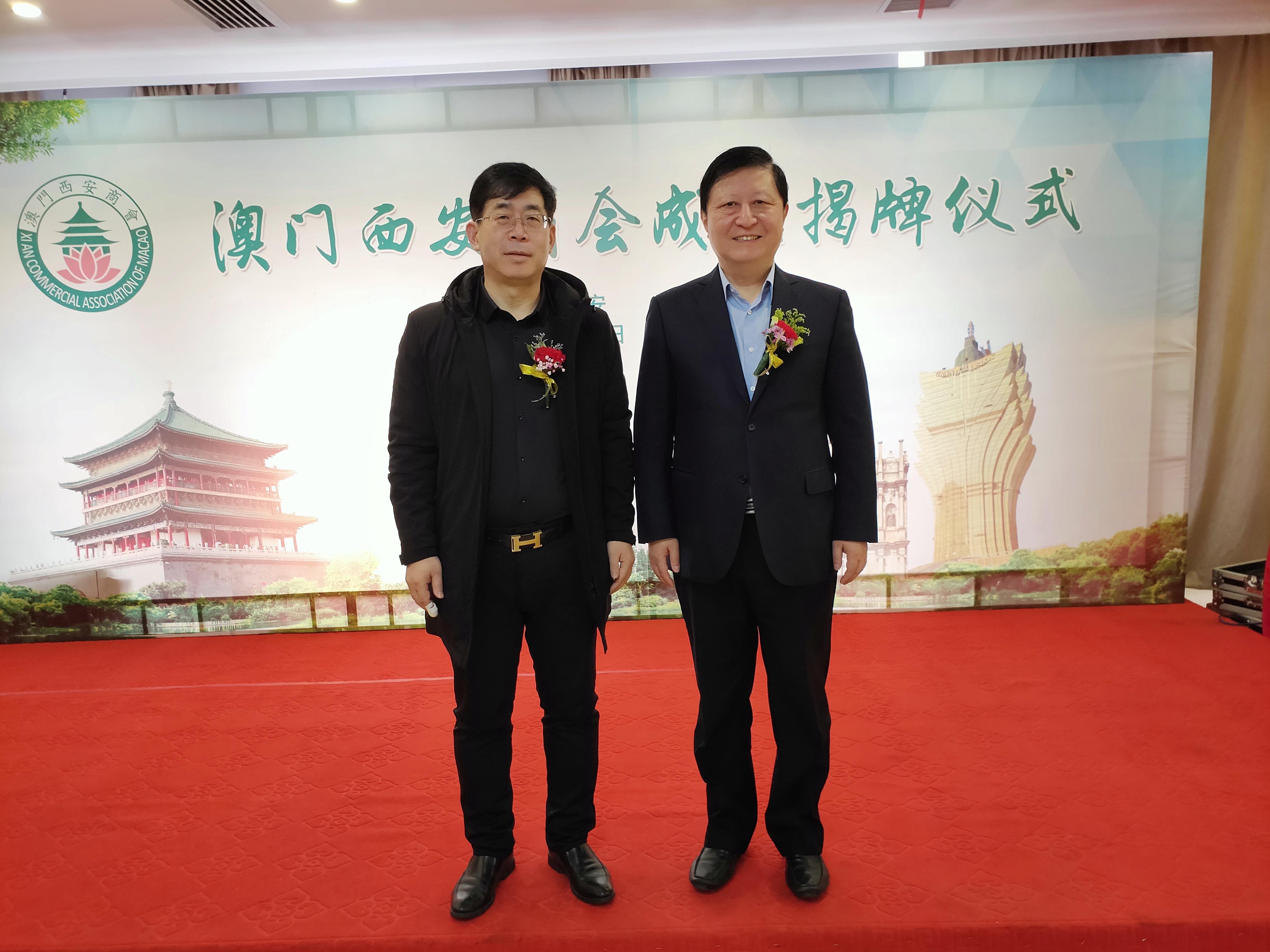 新澳門(mén)精準(zhǔn)四肖期中特公開(kāi)，探索澳門(mén)博彩文化及其魅力，澳門(mén)博彩文化探索，精準(zhǔn)四肖期中特公開(kāi)的魅力