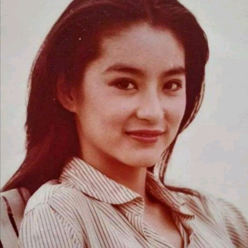 港臺女明星顏值排行，美輪美奐的星光璀璨，港臺女明星顏值排行榜，星光璀璨的美貌榜單