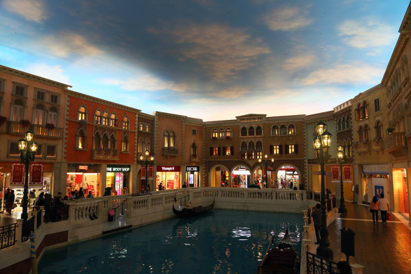 澳門今晚必開一肖一特芳草地，探索生肖彩票的神秘面紗，澳門生肖彩票探索，揭開神秘面紗，今晚必開一肖一特芳草地